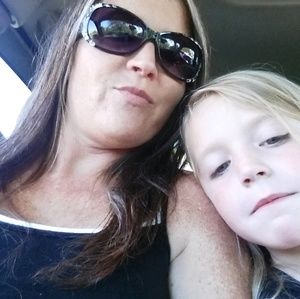 Meet your Posher, Kimberly